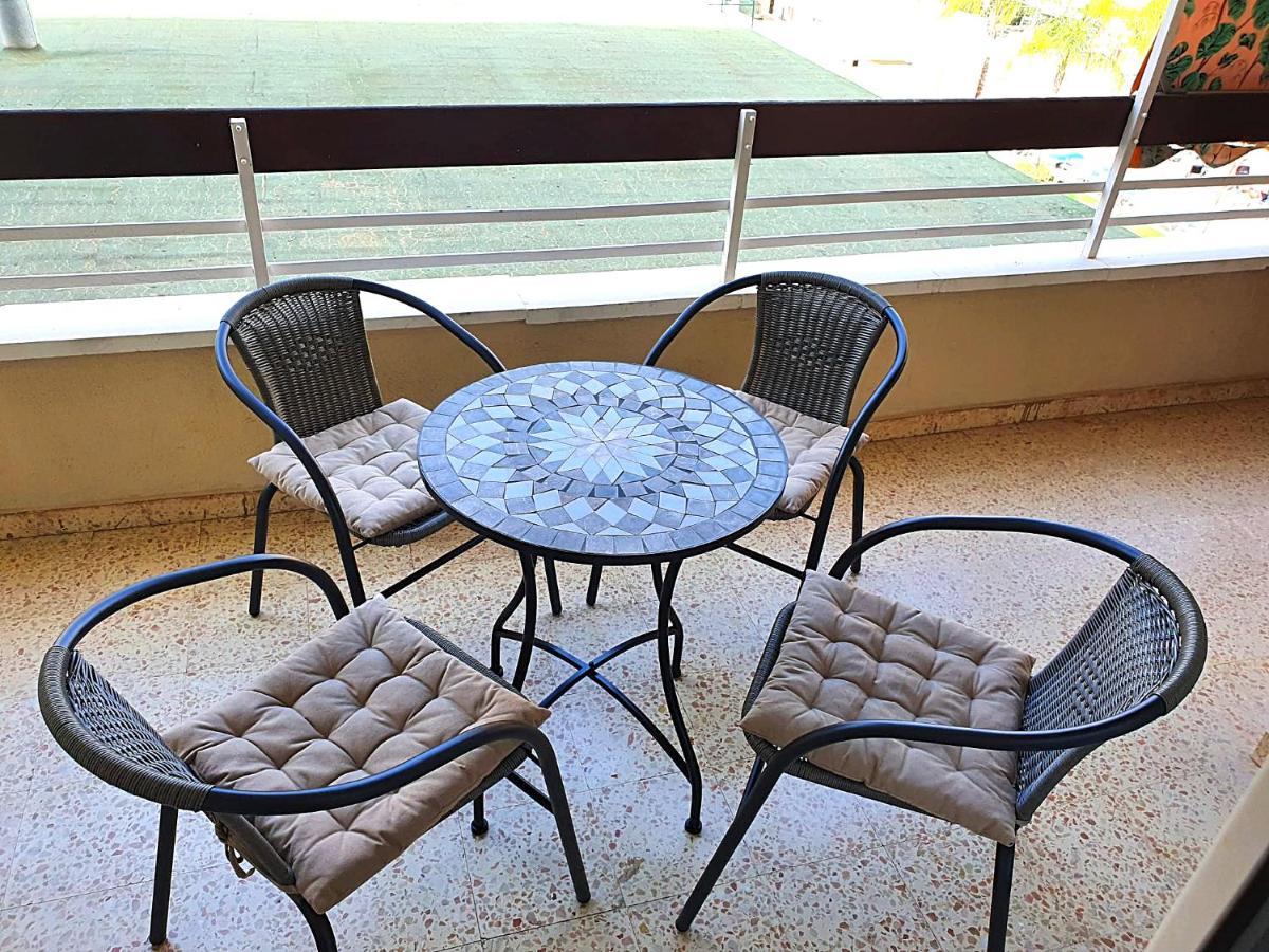 Beautiful 2 Bedroom In Parque Loix 3 Minutes Walk To The Beach Benidorm Exteriör bild